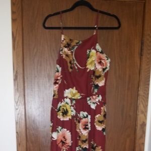 Xhilaration floral jumpsuit sz L